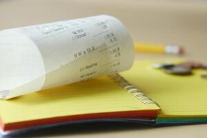 如何輕鬆讀懂收據英文？避免常見翻譯錯誤！ [How To Easily Understand Receipt English? Avoid Common Translation Mistakes!]