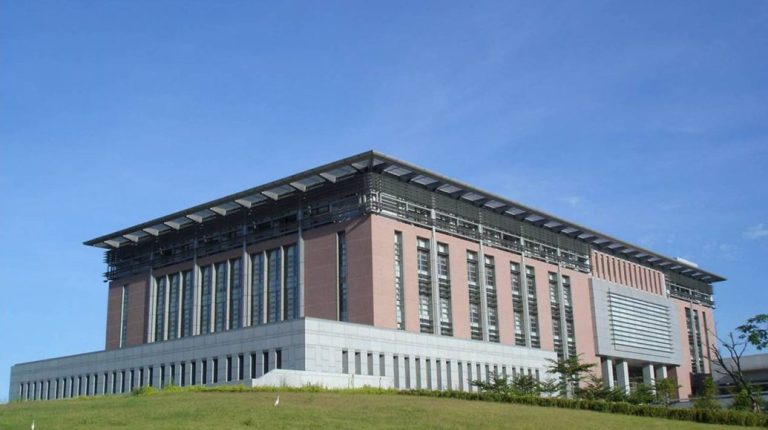 如何運用英文提高城市探索的樂趣？5個必備技巧 [How To Use English To Improve The Fun Of Urban Exploration? 5 Essential Tips]