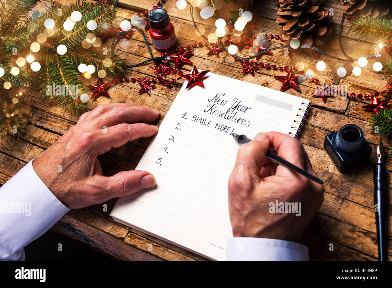 如何提高英文寫作技巧：掌握用法提升表達力 [How To Improve English Writing Skills: Master Usage To Enhance Expression]