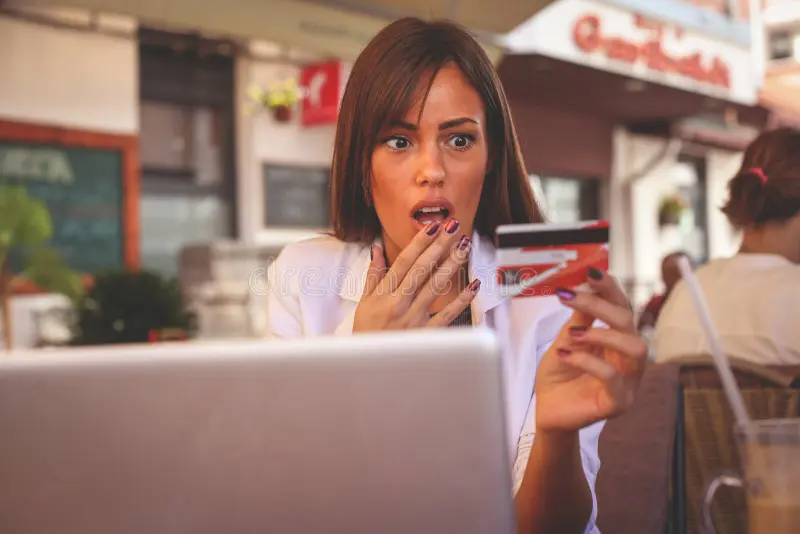 【2025】破產姐妺如何利用英文提升財務自由？ [How Women Facing Bankruptcy Utilize English To Achieve Financial Freedom?]