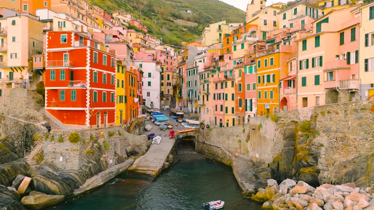 旅遊景點英語單字：讓你的旅行更輕鬆的10個關鍵詞 [Tourist Attraction: 10 Key English Terms To Ease Your Travel]