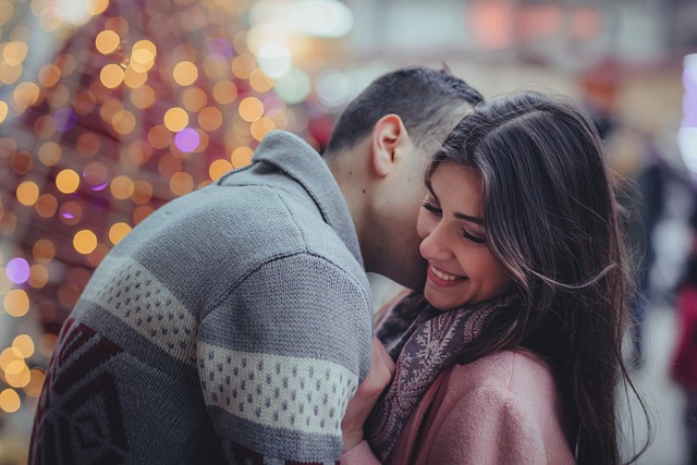 【2025】情侶文案創作技巧：如何用英文打動你的另一半？ [Couple Writing Techniques: How To Impress Your Partner With English In 2025?]