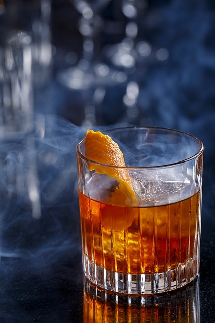 特調酒英文不可不知的5大詞彙｜成為酒吧達人的必備技巧 [5 Essential Cocktail Vocabulary In English｜Must Have Skills For Bar Enthusiasts]