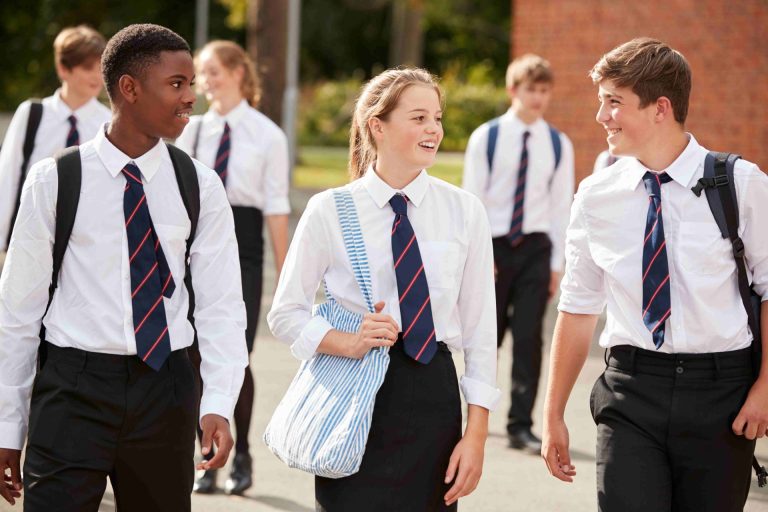 如何選擇適合的私立高中？五大考量點助你做出明智選擇 [How to Choose the Right Private High School? Five Key Considerations for Making an Informed Decision]