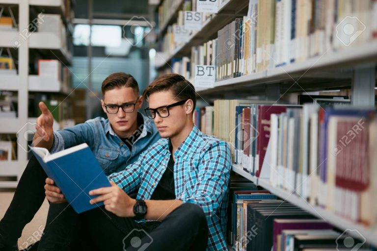 台中教育大學學生該如何選擇適合的英文學習資源？ [How Should NTUE Students Choose Suitable English Learning Resources?]
