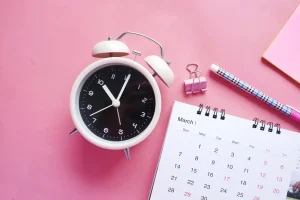 四月英文怎麼說？英文老師教你4個常見錯誤用法避免踩雷 [How to Say April in English? 4 Common Mistakes Explained by an English Teacher]