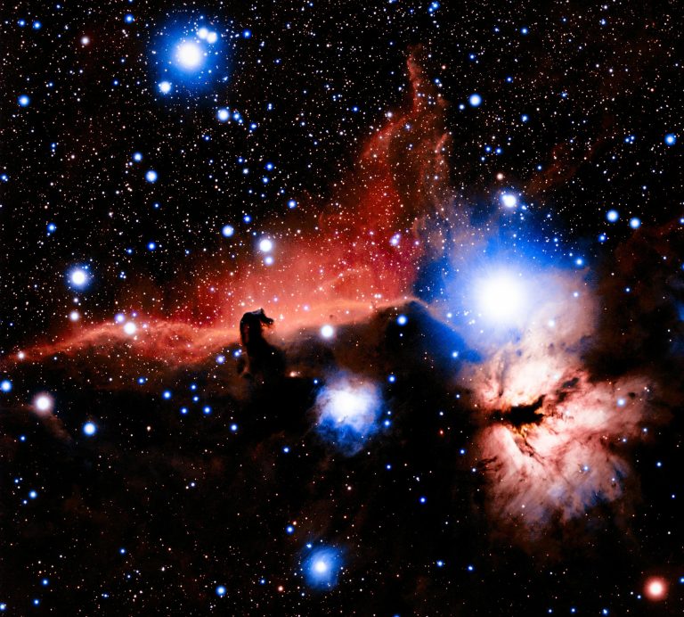 黑洞與英文學習：探索宇宙奧秘的12個關鍵詞 [Exploring The Mysteries Of The Universe: 12 Keywords For Learning English Through Black Holes]