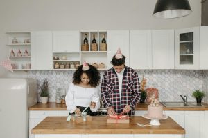 姓氏英文翻譯中文必知陷阱：你不可不知的5個常見錯誤 [Must Know Traps When Translating Surnames From English To Chinese: 5 Common Mistakes]