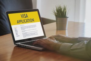 香港簽證申請攻略：4個常見英文填寫錯誤及如何避免 [Hong Kong Visa Application Guide: 4 Common English Mistakes and How to Avoid Them]