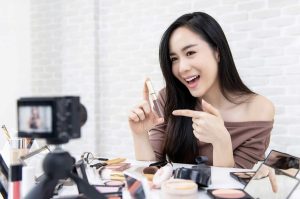 kol 意思是什麼？英文學習者必知的5個常見迷思與正確用法解析 [What Does KOL Mean? 5 Myths and Usage Tips for English Learners]