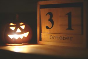 Oct月份英文學習攻略｜避免3大常見錯誤，提升你的會話能力 [October English Learning Guide: Avoid 3 Common Mistakes And Boost Your Conversation Skills]