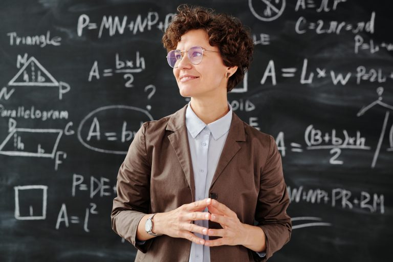 數學解題工具推薦｜英文學習者必避開的3大常見錯誤 [Top Math Problem Solvers: 3 Common Mistakes English Learners Must Avoid]