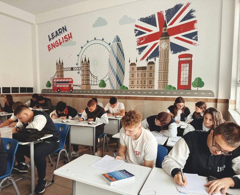 英檢必考13大題型解析｜2025年備考生不可忽視的陷阱與解題技巧 [13 Essential English Exam Question Types Analysis｜2025 Test Taker Traps & Strategies]
