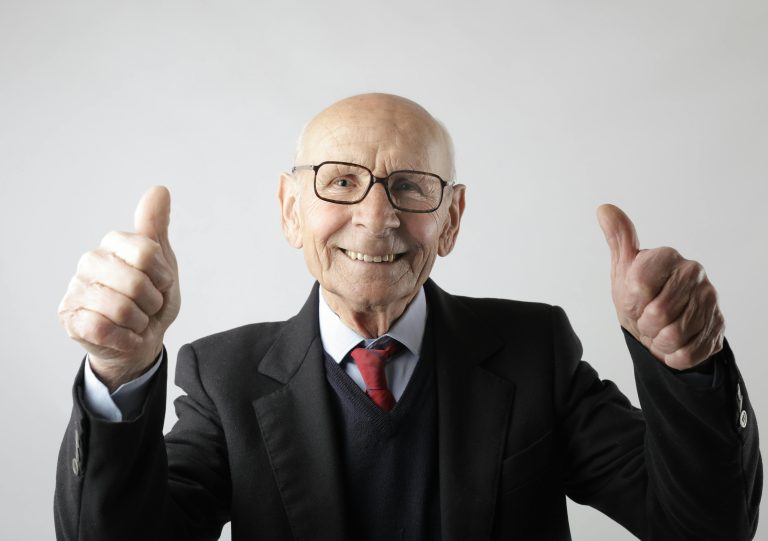 推薦英文怎麼說？5種常見情境與實用句子一次看懂 [How To Say 'Recommend' In English? 5 Common Situations And Practical Sentences Explained]