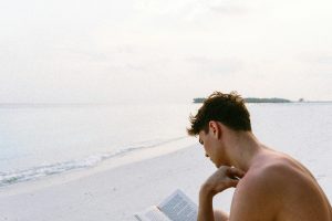 短篇英文文章學習技巧：提升閱讀理解的五大簡易方法 [Short English Article Learning Tips: 5 Easy Ways To Improve Reading Comprehension]