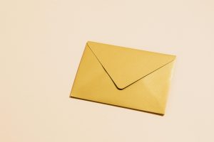 郵局英文地址怎麼寫？避免5個常見錯誤讓你的國際郵件不迷路 [How To Write A Post Office English Address? Avoid 5 Common Mistakes For Safe International Delivery]