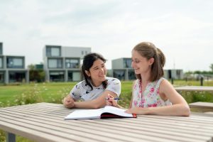 台南英文家教怎麼選？5大常見錯誤新手必避免 [How To Choose A Tainan English Tutor? 5 Major Mistakes Beginners Must Avoid]