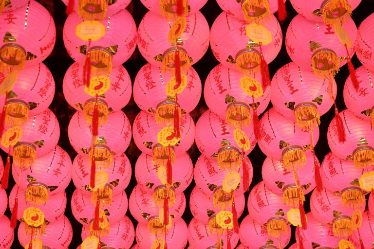 中文名字翻英文常見錯誤：留學生必避開的5大地雷 [Common Mistakes When Translating Chinese Names Into English: 5 Traps Every International Student Must Avoid]