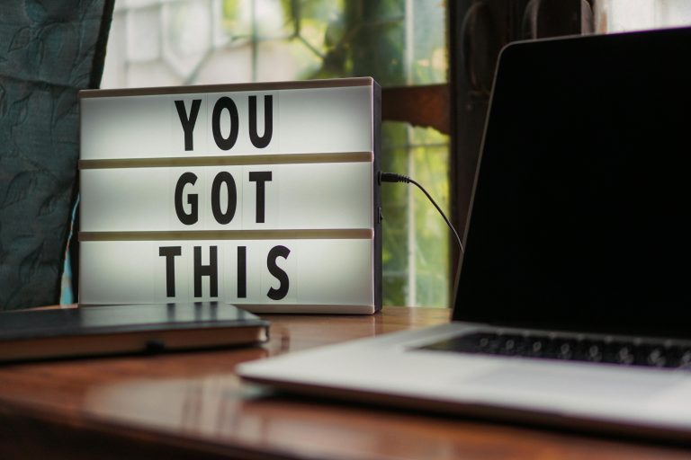 加油打氣英文有哪些？8個你絕不能只會說Good Luck的勵志句 [English Encouragement Phrases: 8 Inspirational Alternatives To Good Luck]