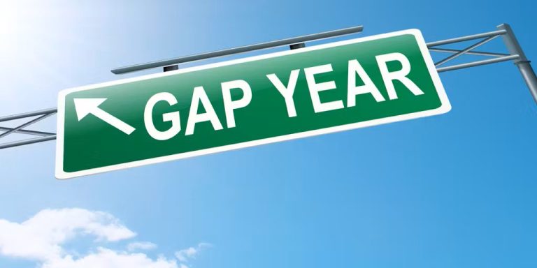 空檔年制度是什麼？台灣學生該不該規劃Gap Year？5個你不能不知道的英文學習優缺點 [What Is Gap Year? Should Taiwanese Students Plan For A Gap Year? 5 Must Know Pros & Cons Of English Learning]