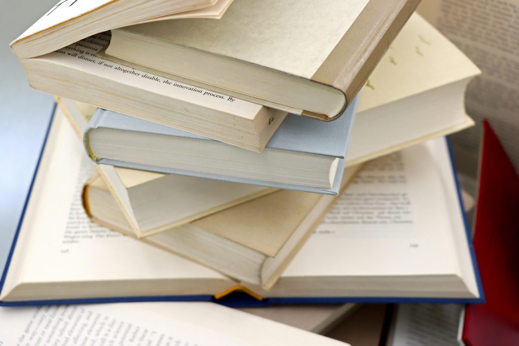 英文文章寫作10個常見錯誤｜初學者該如何避免這些問題？ [10 Common English Writing Mistakes & How Beginners Can Avoid Them]｜