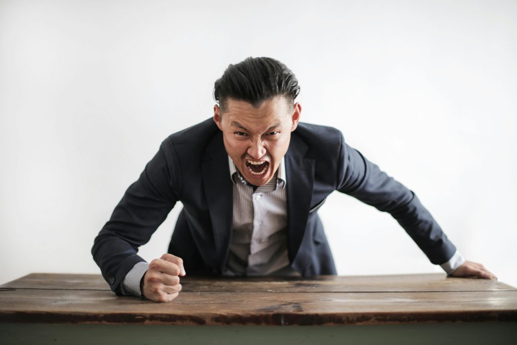 Either 用法解析｜5 種常見錯誤你一定要避免 [Either Usage Explained: 5 Common Mistakes You Must Avoid]｜