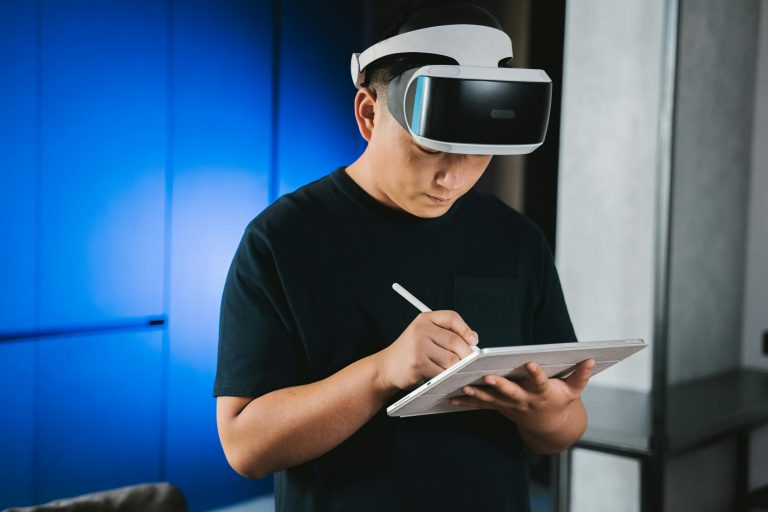 AI寫作工具推薦：英文老師與學生不可不知的5大高效學習應用 [Top 5 AI Writing Tools For English Teachers And Students]