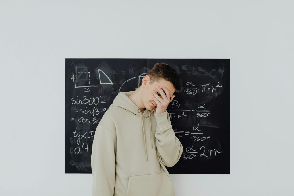 數學與財務管理學不好？英文系學生常見的5大錯誤與避免方式 [5 Common Mistakes In Math And Financial Management For English Majors: How To Avoid Them]｜