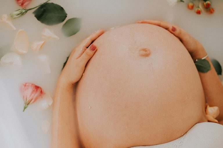 30歲前生孩子好嗎？婦產科醫師這樣建議：5個英文實用句型一次學會 [Is It Good To Have A Baby Before 30? OB GYN's Advice & 5 Useful English Sentences]