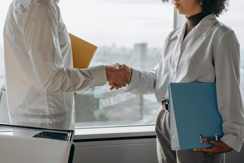 四技二專招生英文面試常見5大錯誤｜2025年考生必知避免NG回答 [Top 5 Common English Interview Mistakes In 2025 Four Year Technical And Two Year Junior College Admissions]｜