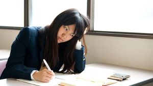 【讀書心得】《象與騎象人》教我的事:人生抉擇背後的心理邏輯|5個你不可忽視的認知盲點與英文學習啟示