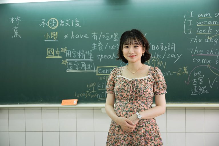 5 個英文老師不可不知的人工智慧輔助教學工具（2025 最新推薦）