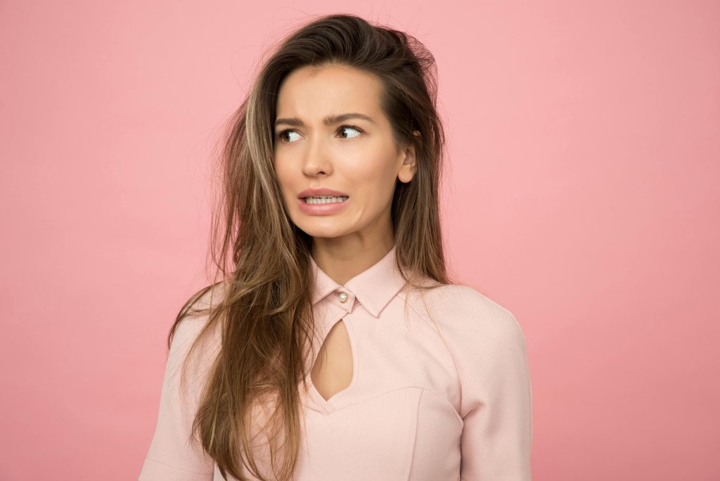 年輕人生育觀英文怎麼說？避免這3個常見翻譯錯誤 [How To Say 'Young People’s Views On Childbearing' In English? Avoid These 3 Common Translation Mistakes]｜
