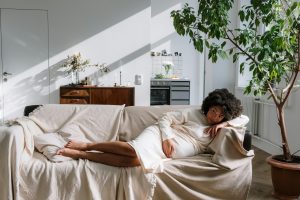 年輕人生育觀英文怎麼說？避免這3個常見翻譯錯誤 [How To Say 'Young People’s Views On Childbearing' In English? Avoid These 3 Common Translation Mistakes]