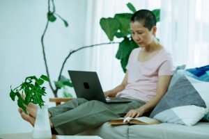 大學生打工英文怎麼說？5種實用職場英文用語你一定要學會 [How To Say Part Time Job In English For College Students? 5 Must Learn Workplace English Phrases]