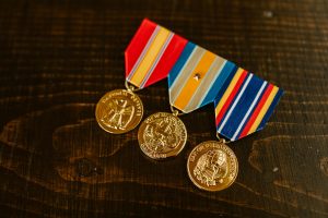 久任獎金英文怎麼說？外商面試常見3大誤區一次解析 [How To Say 'Long Service Award' In English? 3 Common Foreign Company Interview Pitfalls Explained]