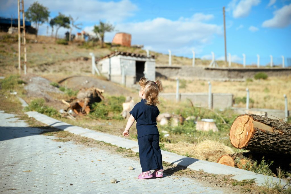 雙語幼兒園為何不適合所有孩子？5個家長最常忽略的陷阱 [Why Are Bilingual Kindergartens Not Suitable For Every Child? 5 Common Traps Most Parents Ignore]｜