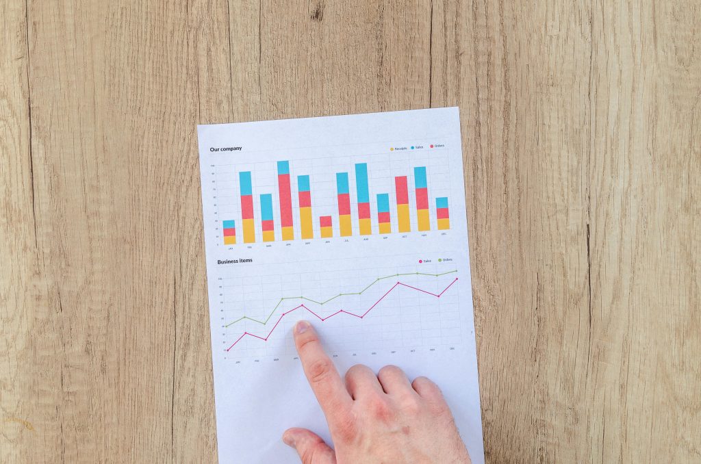 出國遊學打工值得嗎？5個成本與收穫全解析｜英文學習成效、投資回報與常見誤區一次揭露 [Is Working And Studying Abroad Worth It? 5 Key Costs And Gains Explained]｜