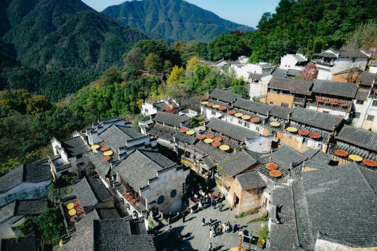 清大女碩士畢業月薪16萬卻被嫌？她用1句話反擊：3個必學英文回應技巧 [Tsinghua Master's Graduate Earns NT$160,000 But Gets Criticized? Her One Sentence Counterattack: 3 Must Learn English Responses]
