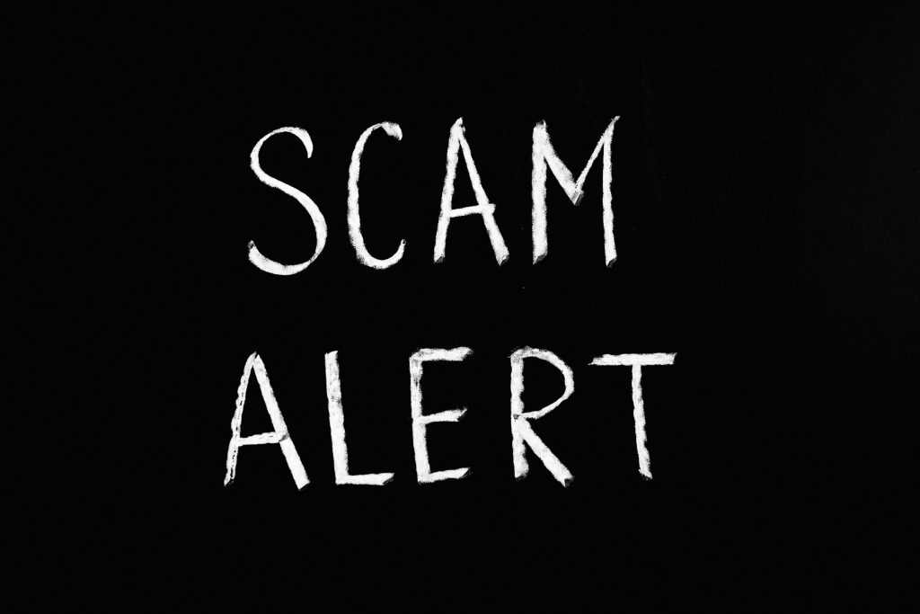 大學備審資料造假｜避免這3個錯誤讓你英文申請不翻車 [Avoiding College Application Document Fraud: 3 Key English Application Mistakes]｜