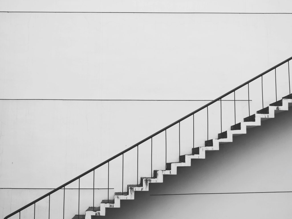 AI職涯轉型必知5個陷阱｜避免這些錯誤才能成功高薪轉職 [5 Pitfalls To Avoid In AI Career Transition: Succeeding In The Era Of High Paying AI Jobs]｜