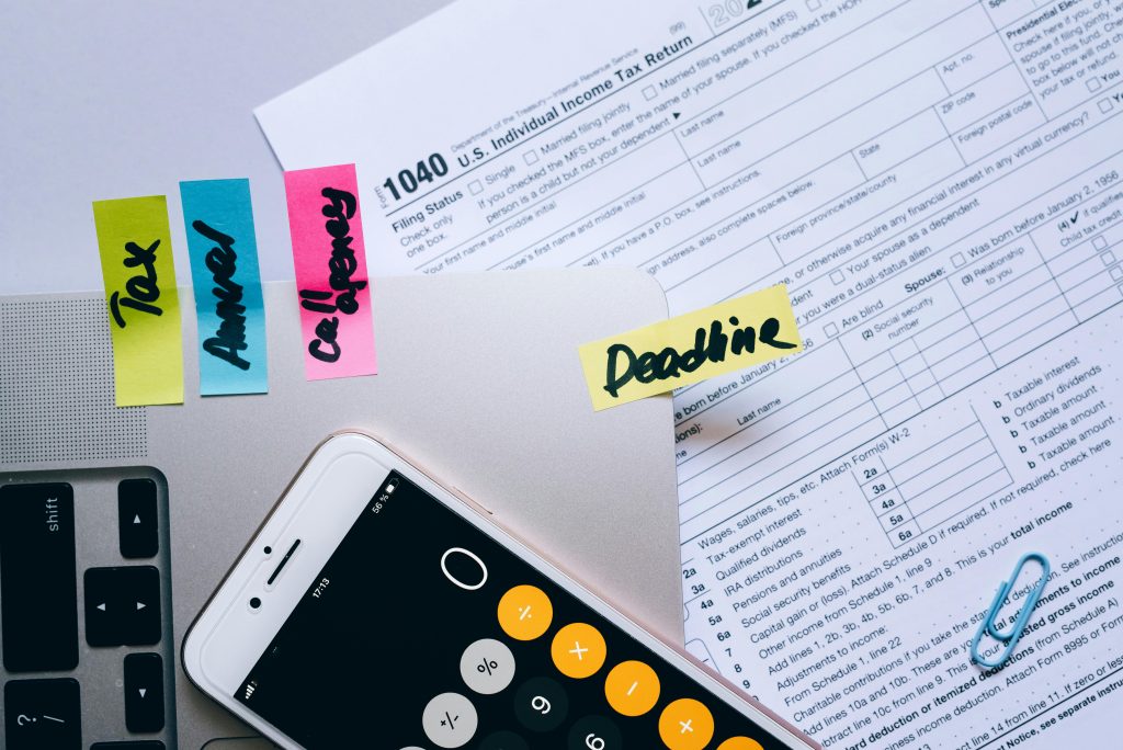 勞資顧問必讀：英文合約常見5大錯誤與避開方法 [Top 5 Mistakes And Solutions In English Employment Contracts: A Must Read For Labor Advisors]｜