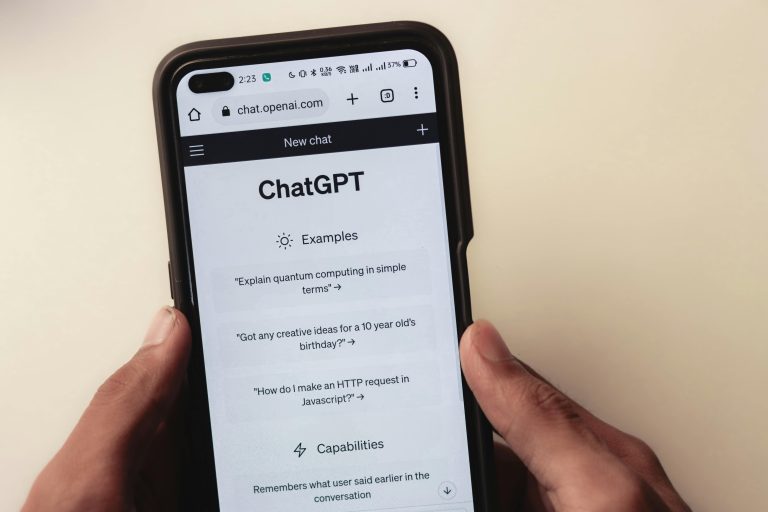 【2025】5個你絕不能忽視的Chat GPT英文學習技巧（新手避免的常見錯誤大公開） [Top 5 ChatGPT English Learning Tips You Can’t Ignore In 2025—Common Mistakes Revealed]