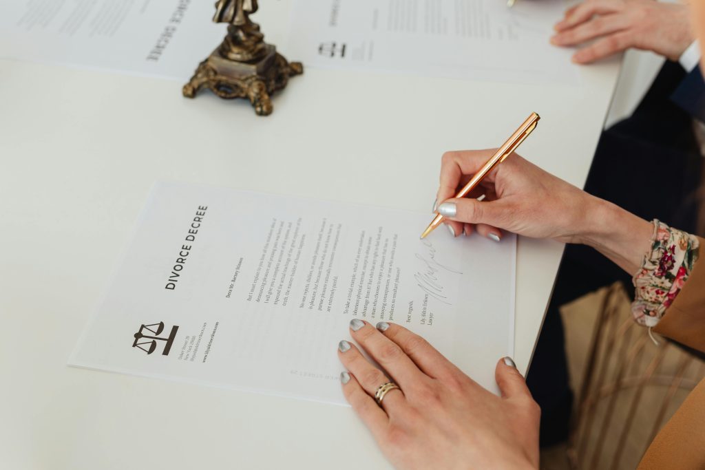 Ai小幫手有哪些英文學習誤區？5大錯誤用法教你如何避免 [Common Mistakes Of AI Assistants In English Learning: 5 Pitfalls And How To Avoid Them]｜