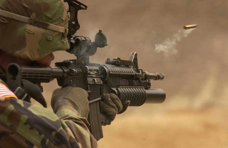 加薪軍校招生：你不知道的3個薪資福利陷阱，報名前一定要看！ [Military Academy Recruitment Salary Raise: 3 Hidden Salary Traps You Must Know Before Applying!]