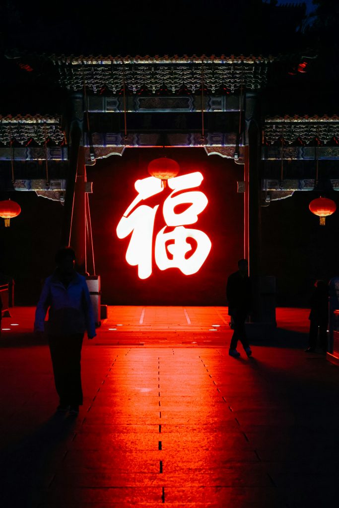 碩博士生必學十大英文論文寫作技巧｜2025年最新防止低分的必備方法 [Top 10 English Thesis Writing Skills For Graduate Students: 2025 Updated Key Tips]｜