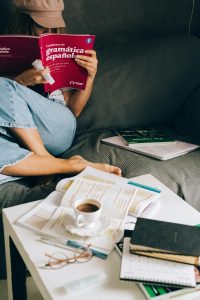 英文翻譯新手常犯的5大錯誤，你也中招了嗎？（2025必看） [5 Common Mistakes New English Translators Make – Are You Making Them In 2025?]