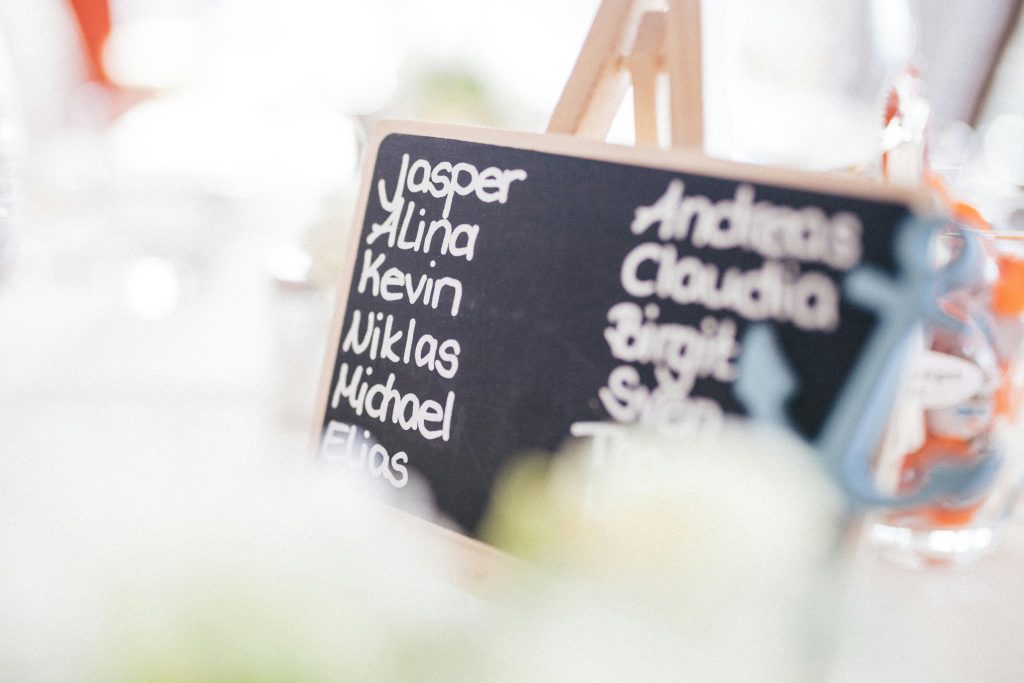 護照英文怎麼說？10個你一定要知道的護照英文單字與實用句型 [Passport English: 10 Must Know Words And Useful Sentence Patterns]｜