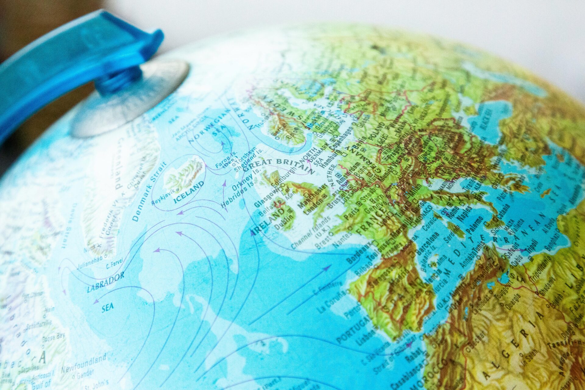 中翻英名字別再錯！2025最常見5個翻譯錯誤與正確英文名字選法大公開 [Stop Common Chinese To English Name Mistakes! 2025 Top 5 Errors & Correct English Naming Guidelines]｜