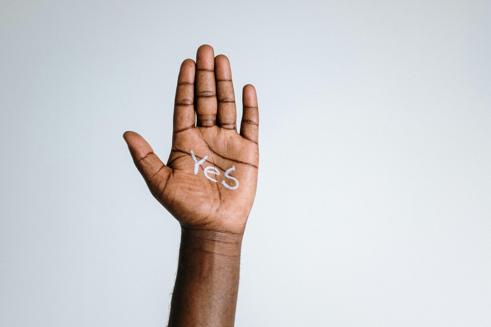 August 英文正確發音教學｜3 個常見錯誤你一定要避免 [August Pronunciation Guide｜3 Common Mistakes To Avoid]｜